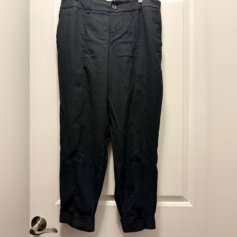 a new day Women's Black Cropped Pants